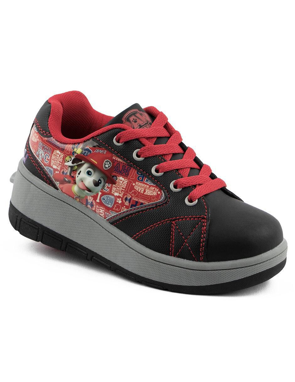 Tenis con ruedas para niño