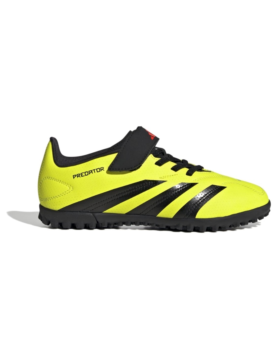 Tenis de niño para fútbol