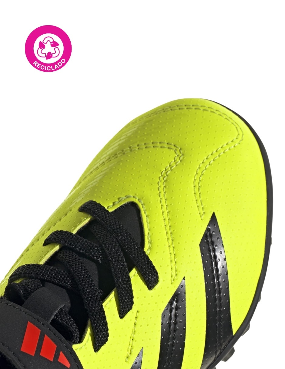 Tenis de niño para fútbol 7