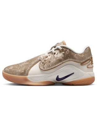 Tenis Nike para niña Lebron Xxii Kc