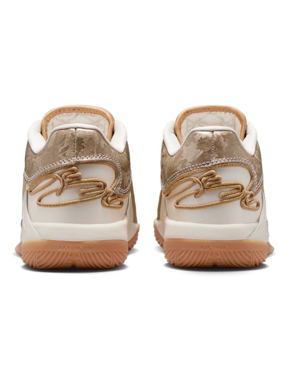 Tenis Nike para niña Lebron Xxii Kc