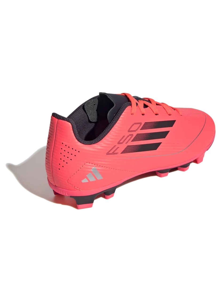 Tenis Adidas de niño para fútbol
