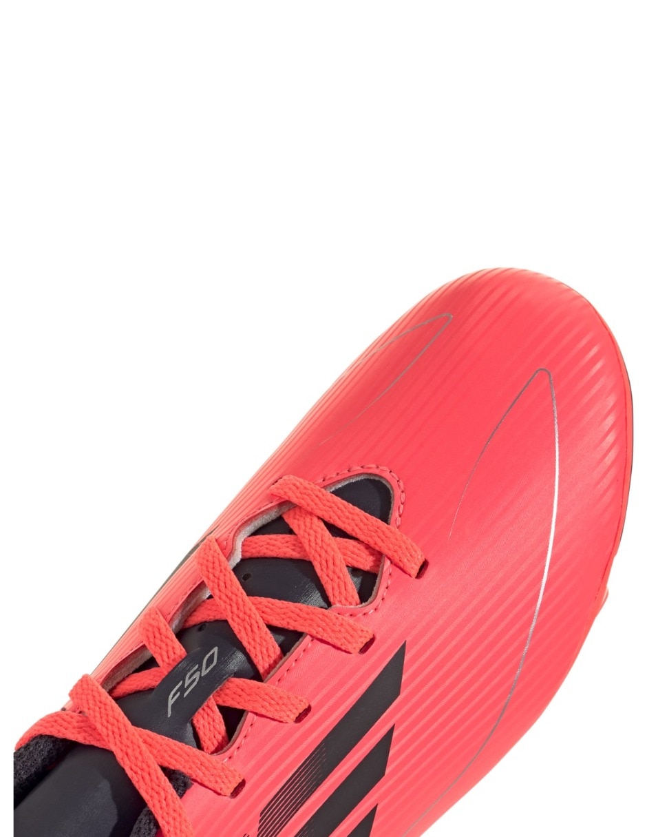 Tenis Adidas de niño para fútbol