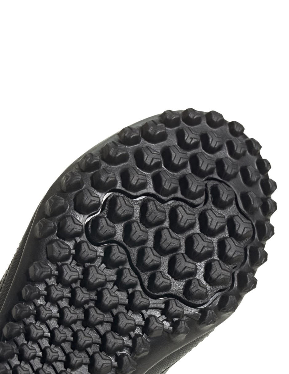 Tenis Adidas de niño para fútbol