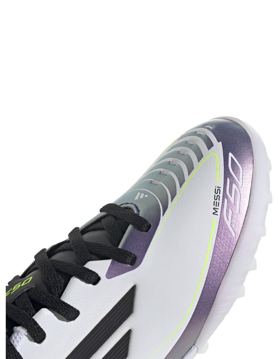 Tenis Adidas de niño para fútbol