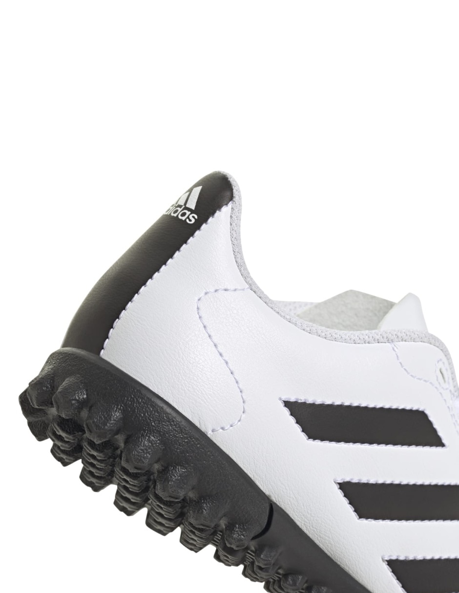 Tenis Adidas Goletto Viii Tf J de niño para fútbol