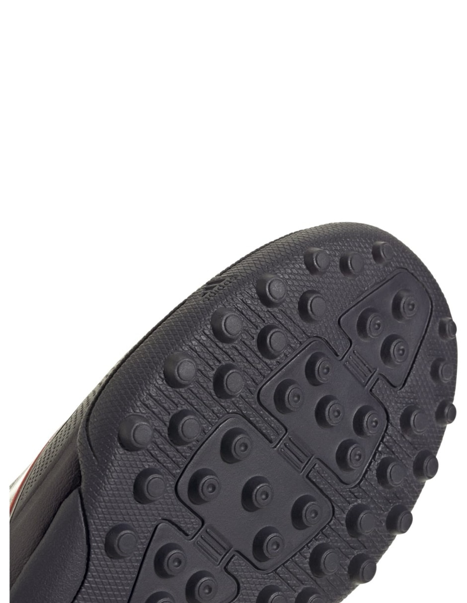 Tenis Adidas de niño para fútbol