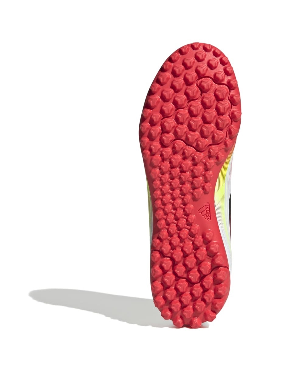 Tenis P4 para fútbol Adidas de niño