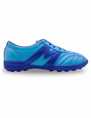 Tenis para fútbol de niño