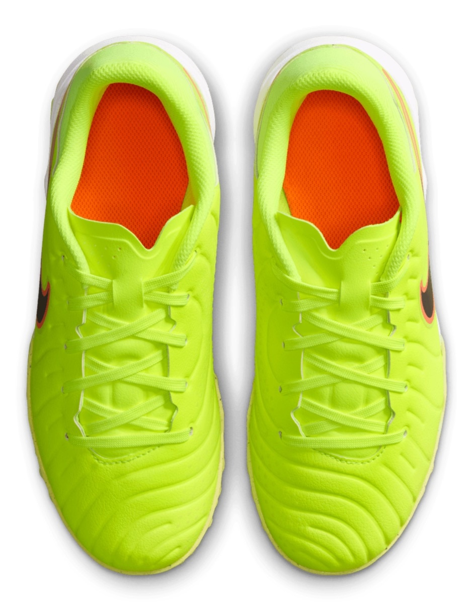 Tenis de niño para fútbol