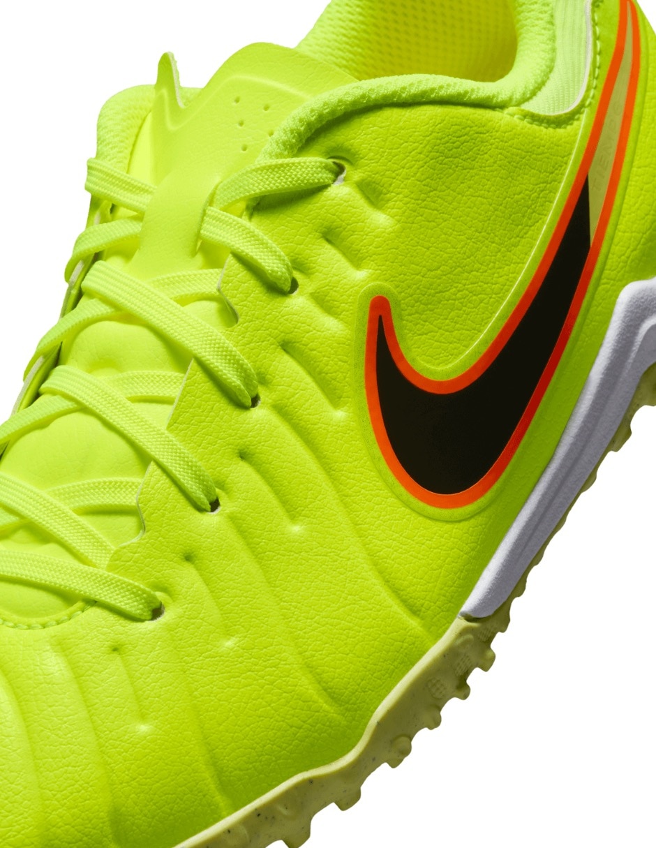 Tenis de niño para fútbol