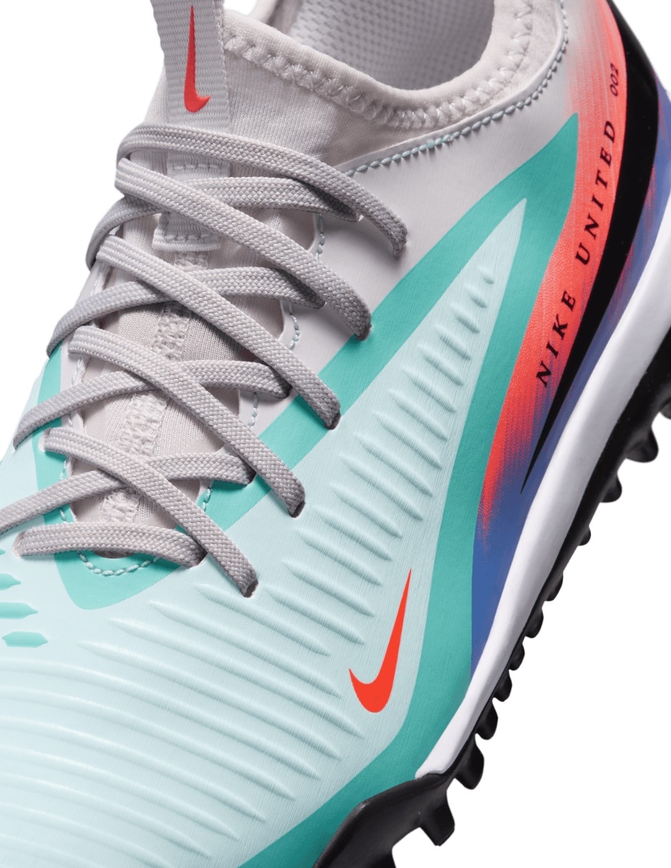 Tenis para fútbol Nike de niño