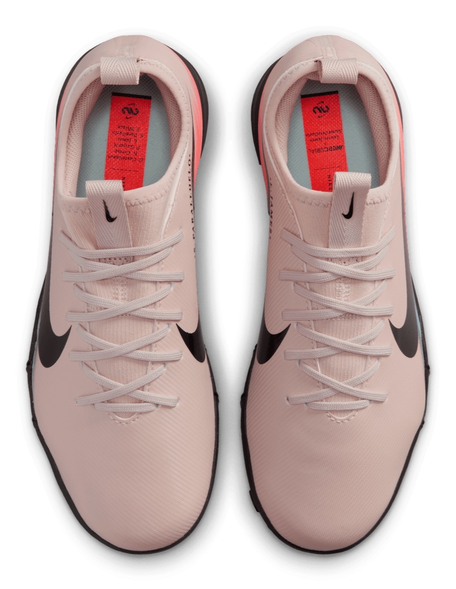 Tenis Nike de niño para fútbol