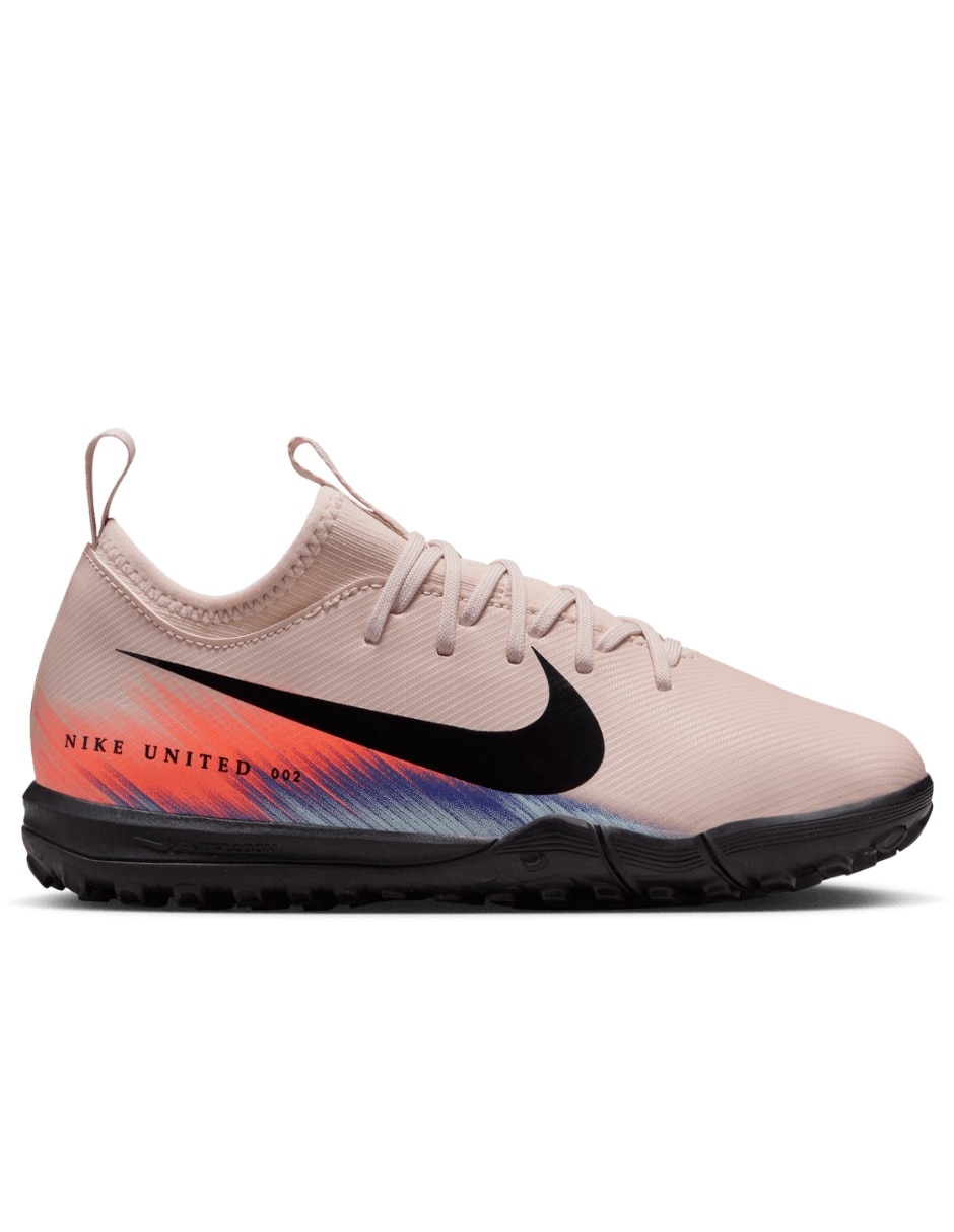 Tenis Nike de niño para fútbol