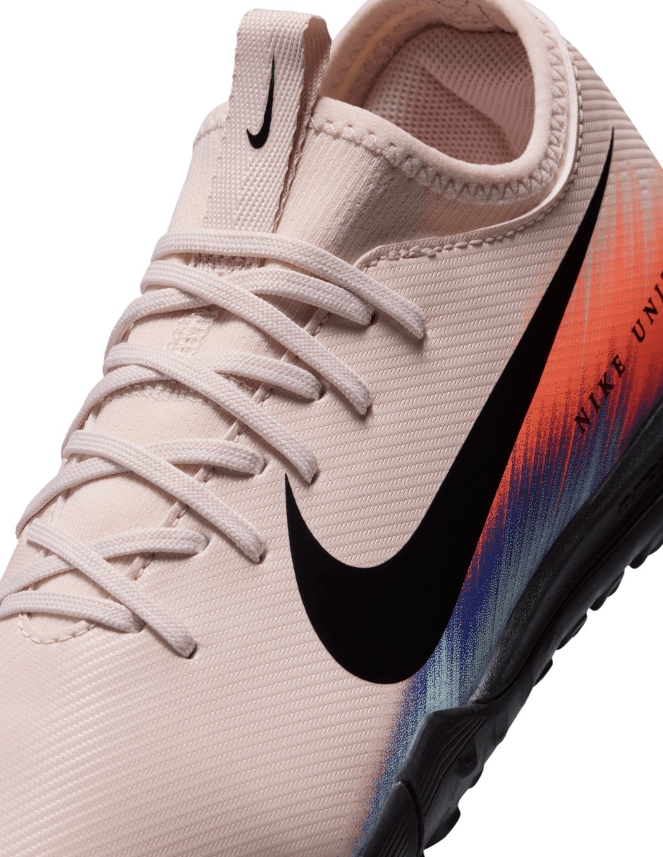 Tenis Nike de niño para fútbol