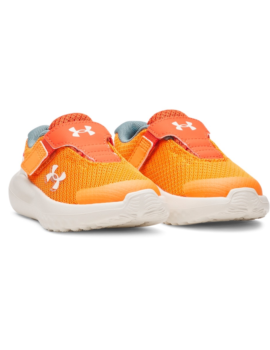Tenis Ua Surge 4 Ac para correr Under Armour de niña