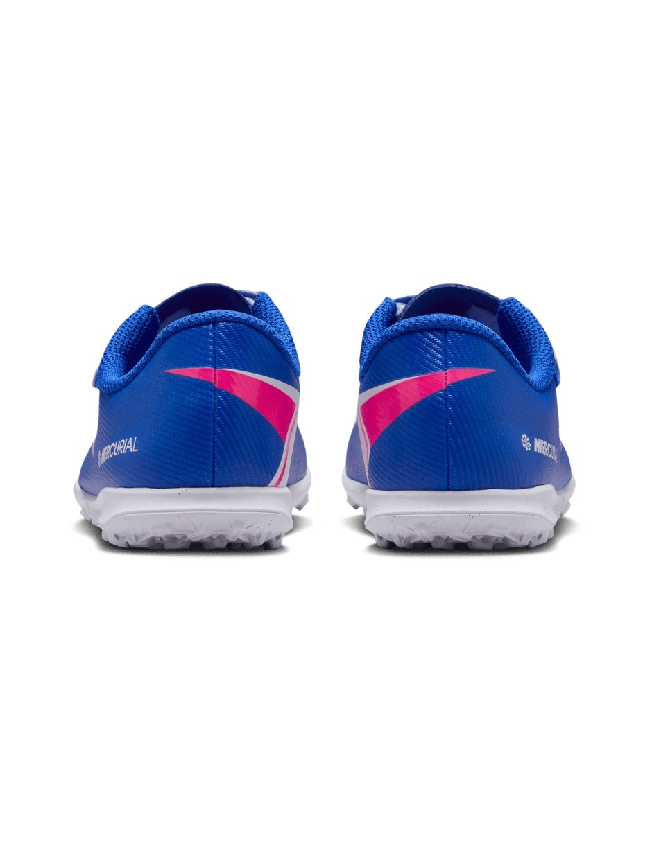 Tenis de niño para fútbol 7