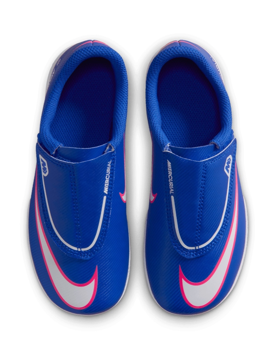 Tenis de niño para fútbol 9