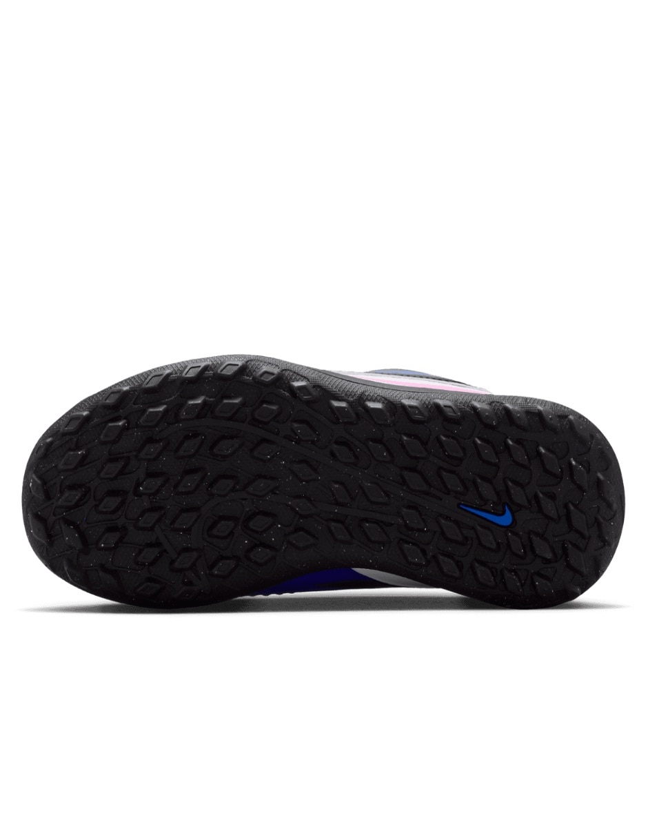 Tenis Phantom 6 Low Club para fútbol Nike de niño
