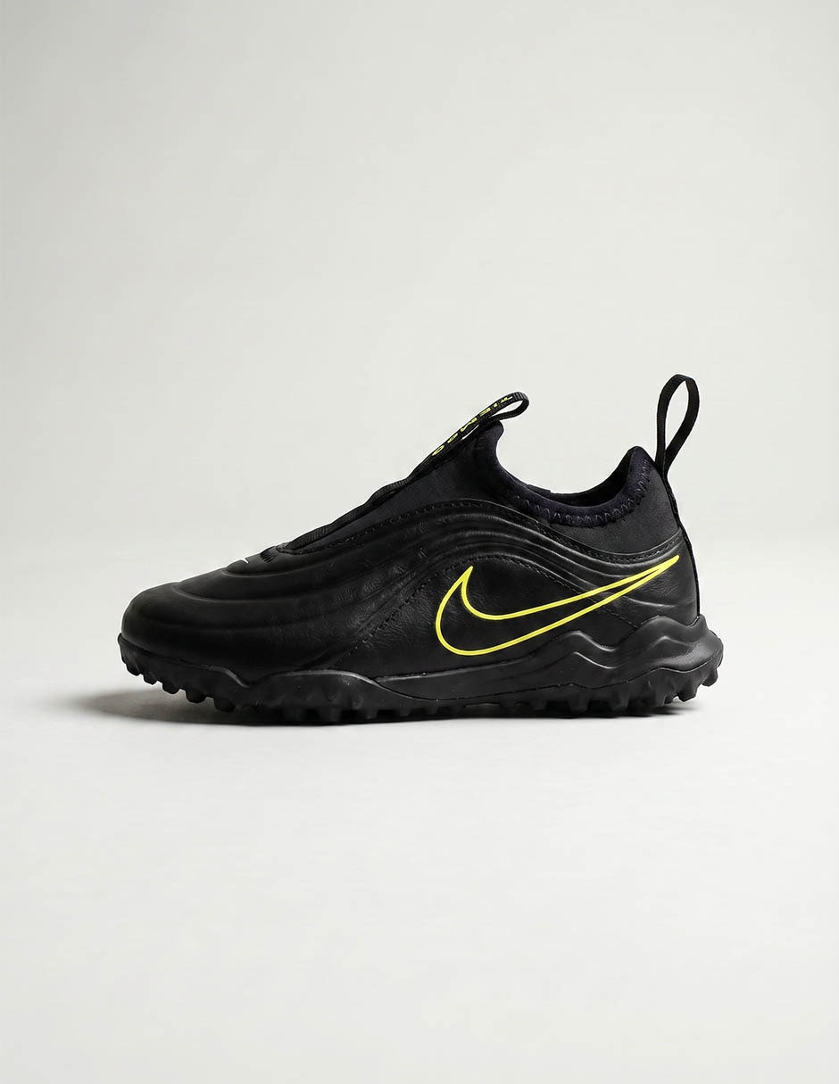 Tenis para futbol Nike de niño