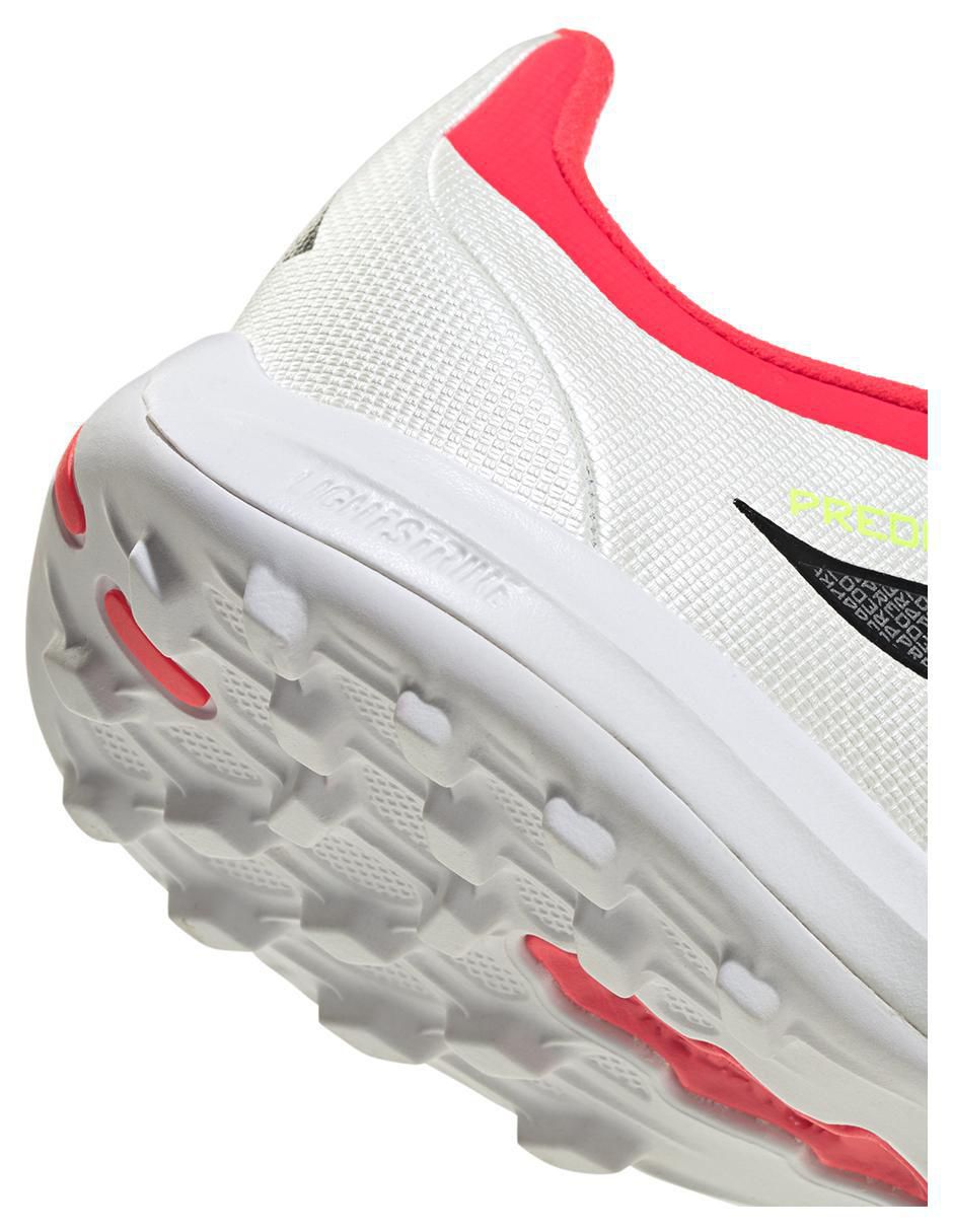 Tenis Adidas infantil para fútbol
