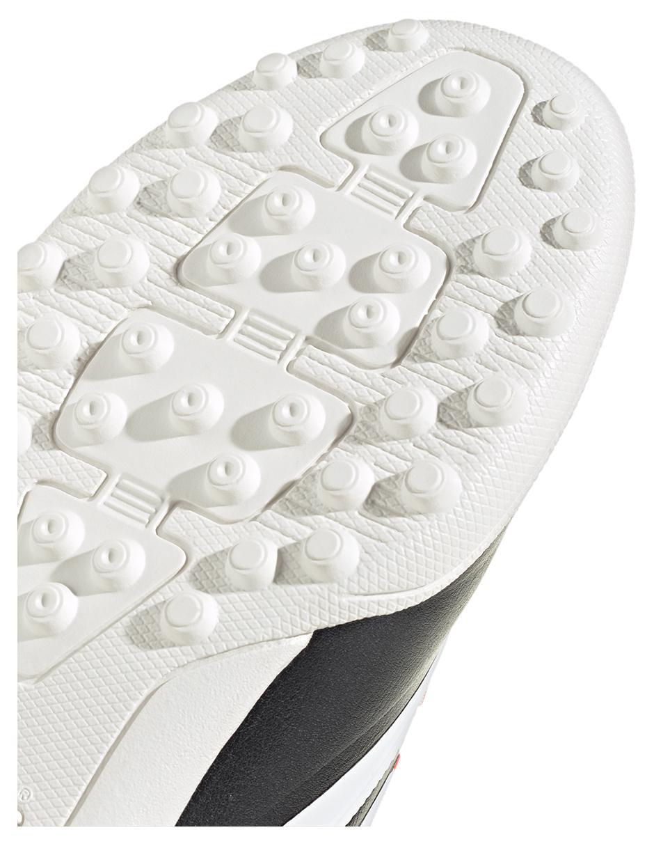Tenis unisex para fútbol 13